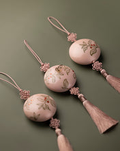 Load image into Gallery viewer, Hás Ceramic Candles