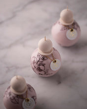 Load image into Gallery viewer, Hás Ceramic Candles